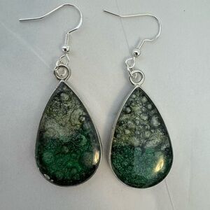 Elegant Green Teardrop Earrings
